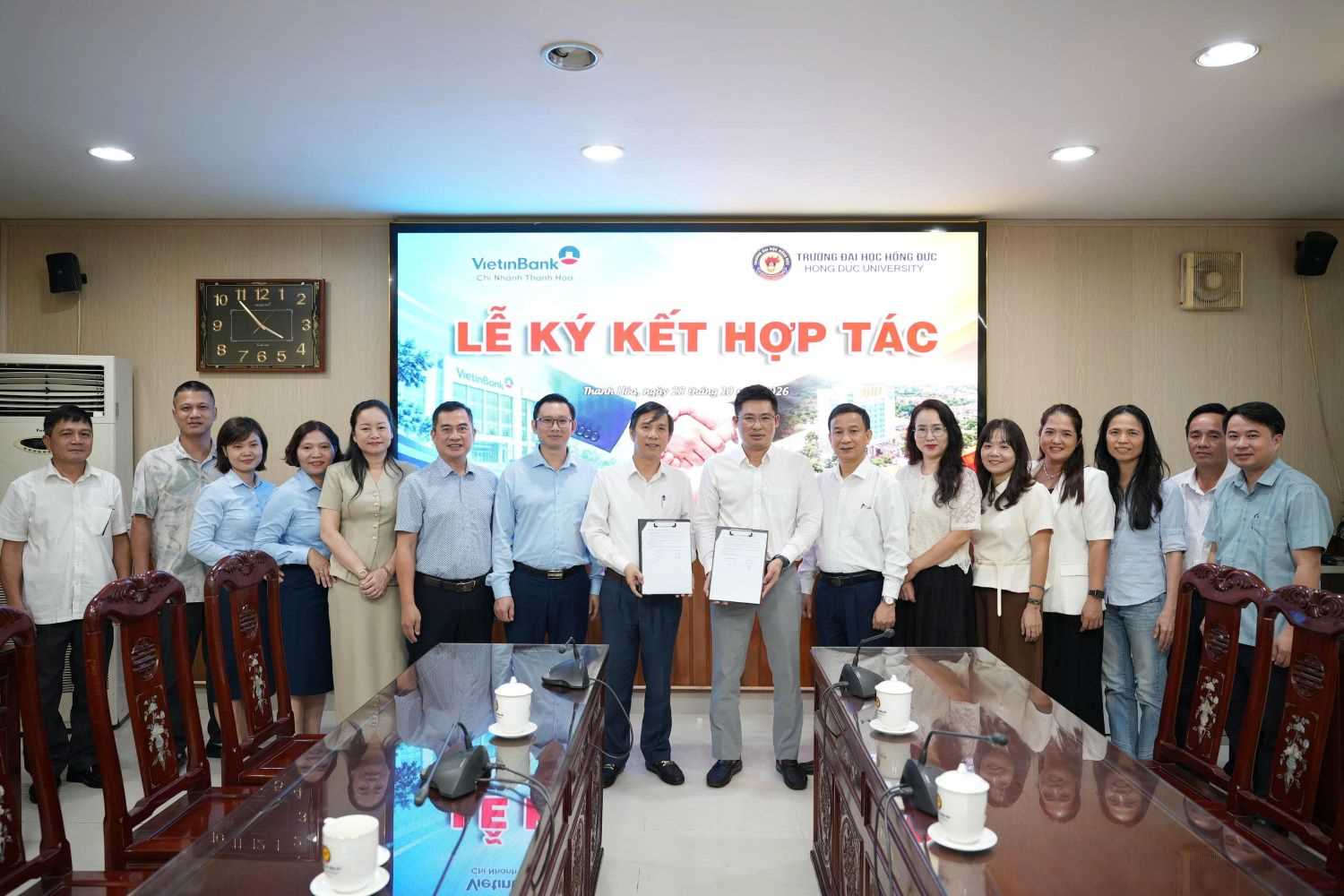 Trường Đại học Hồng Đức và VietinBank đồng hành hỗ trợ sinh viên, phát triển nguồn nhân lực
